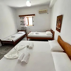 Gasthuis Ensalv - - - Penthouse, Berat